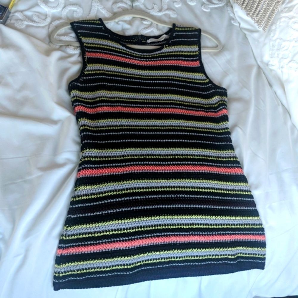 Rachel Roy Crochet Long Sleeveless Top